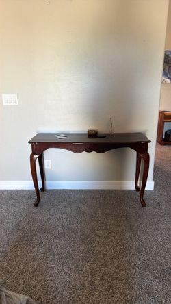 Queen Anne Style Wood Console Table