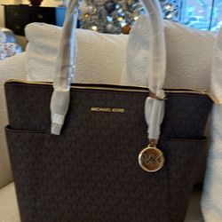 Michael Kors Tote