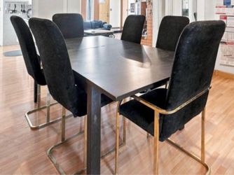 Dining Table + 8 Chairs