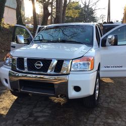 2009 Nissan Titan 5.6 SE | Clean Title