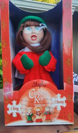 Vintage 1985 Sandra Lee Christmas Caroling Kid Doll