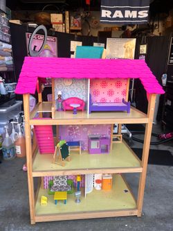 Doll house