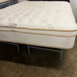 Queen Saatva Mattress 