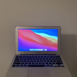 MACBOOK AIR 11.6 in  2014
