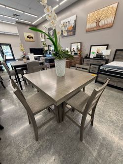 5 PC DINING TABLE SET