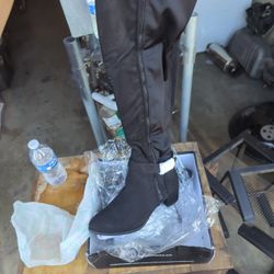 Women's Boots