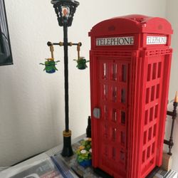 BUILT LEGO 21347 — Red London Telephone Box