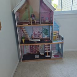 Doll House