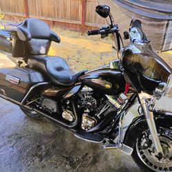 2013 Harley Davidson touring Electra glide limited anniversary