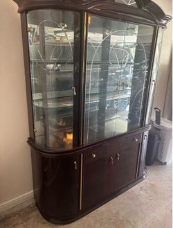 Display Hutch