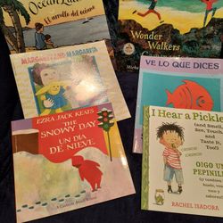 Spanish/English Children's Books, Like New. Group Of 6