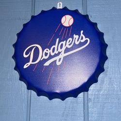 Dodgers Sign