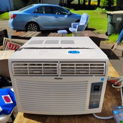 Haier air conditioner 12,000 BTU