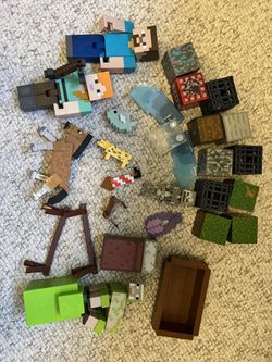 Minecraft Action Figurines