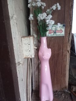Vase---pink