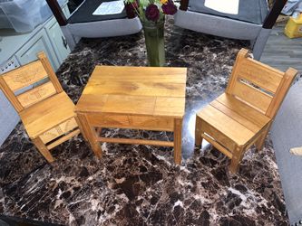 American Girl Discontinued Wooden Table And Chairs Set 