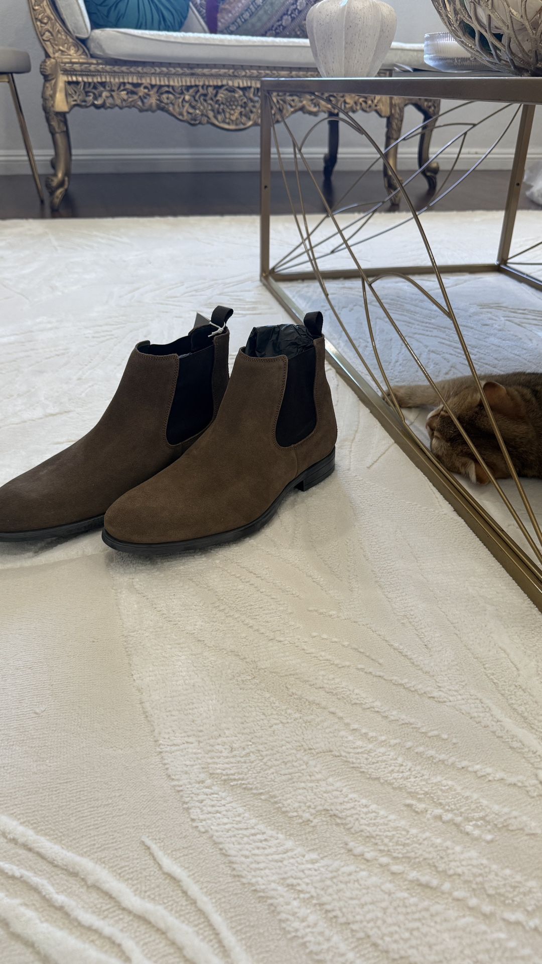 H&M Chelsea Boots