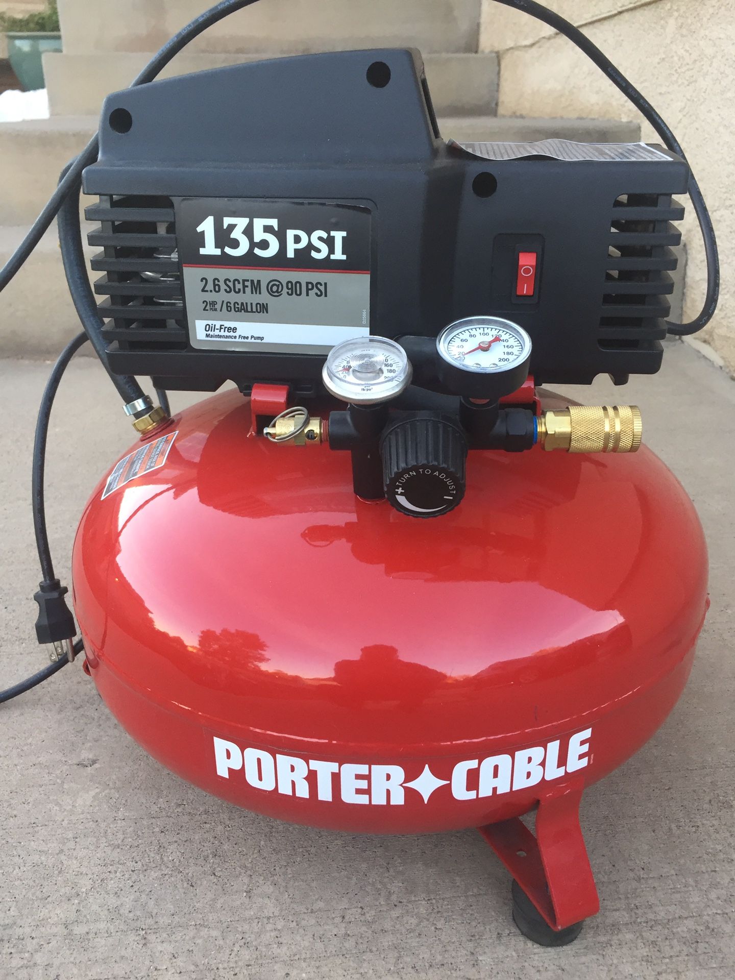 Air compressor 135 PSI 6 gallons