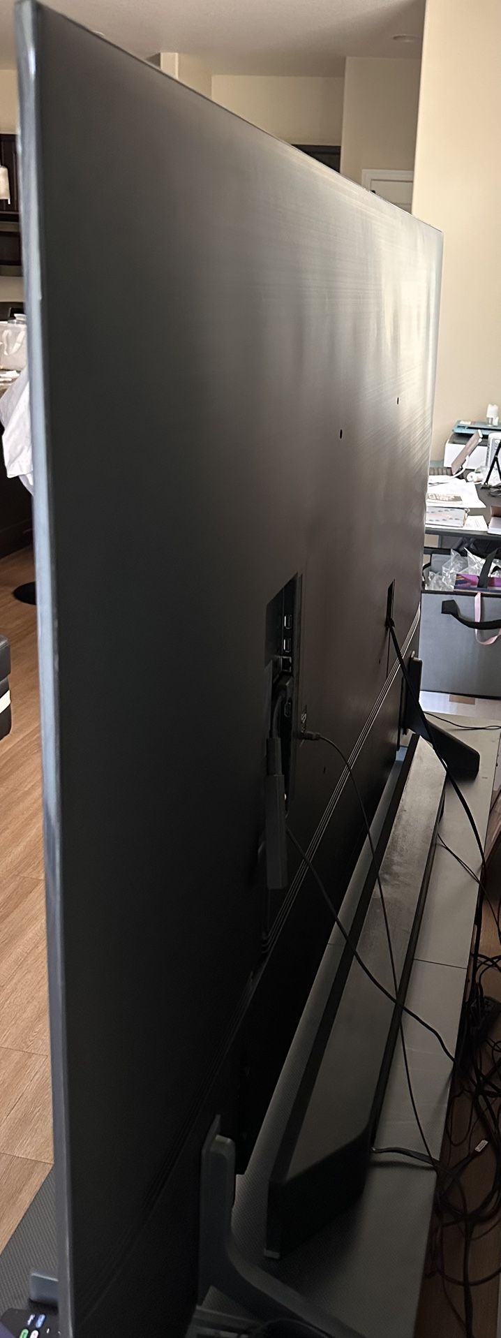 75 Inch Samsung TV