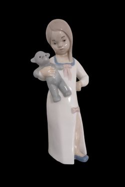 REX VALENCIA HUMMELWERK Girl with Teddy Bear Porcelain Figurine! Spain; 9” Tall.