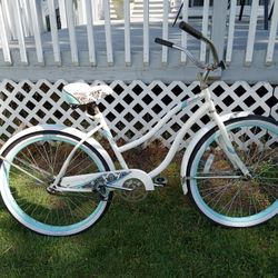 26-in Single Speed Beach Cruiser Bike Ready To Ride