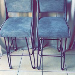 Bar Stools 