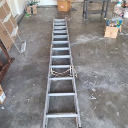 12ft Aluminum Ladder