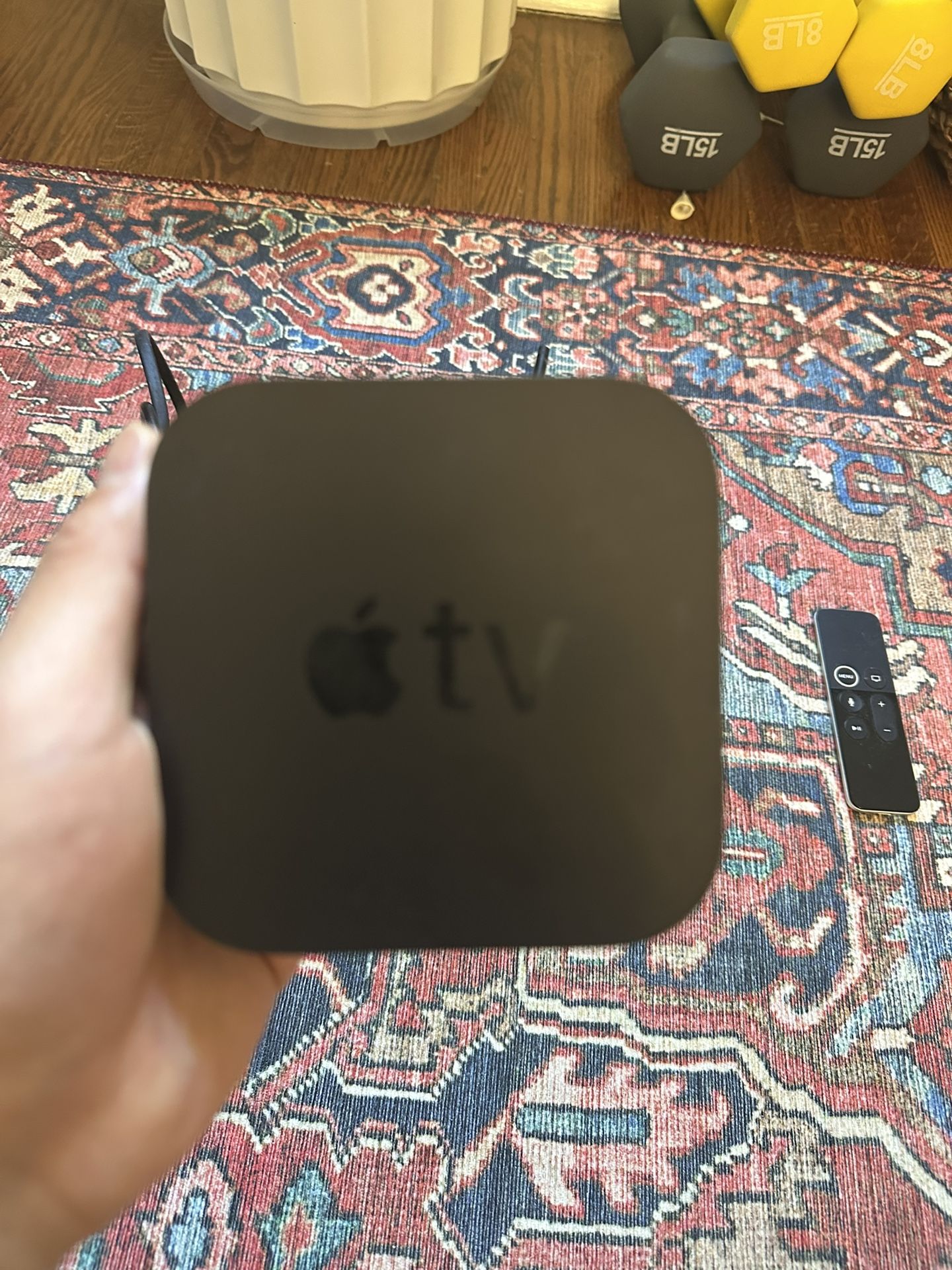 Apple TV (4th Gen)