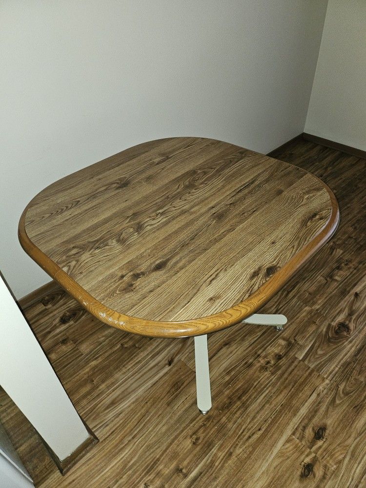Dining room Table