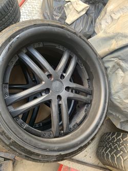 BMW 20” staggered wheels