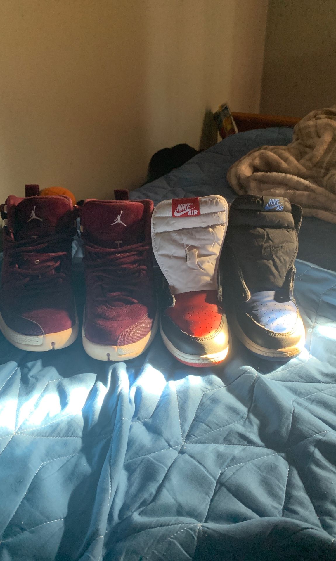 Jordan 1 and Jordan 12 (size 6 and 5) Jordan 1 bring no shoe lace