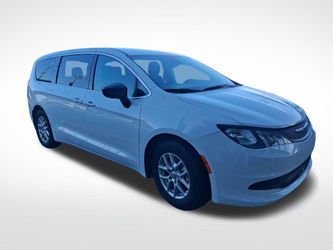 2024 Chrysler Voyager