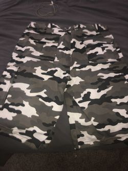 Pro Club Camo Shorts 42