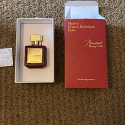 Cologne Baccarat Rouge 540