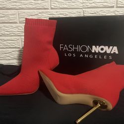 FashionNova 