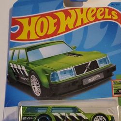 Small Hot Wheels Volvo 240 Drift Wagon Toy Car