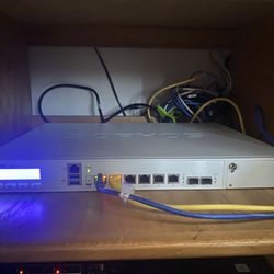 Sophos XG210  Opnsense Firewall Router