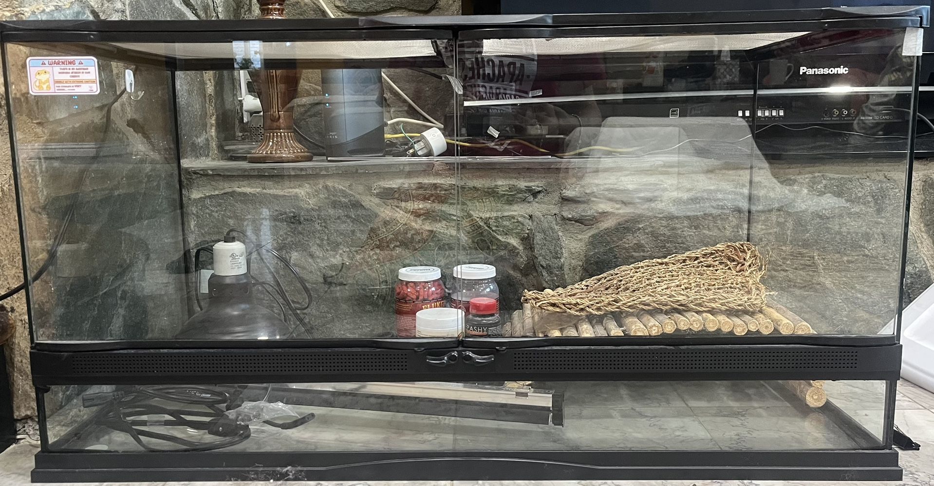Reptile Tank (40 gallons)