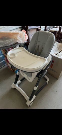Graco 6 in 1 convertible high chair