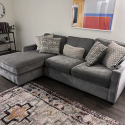 Couch and Ottoman Set!