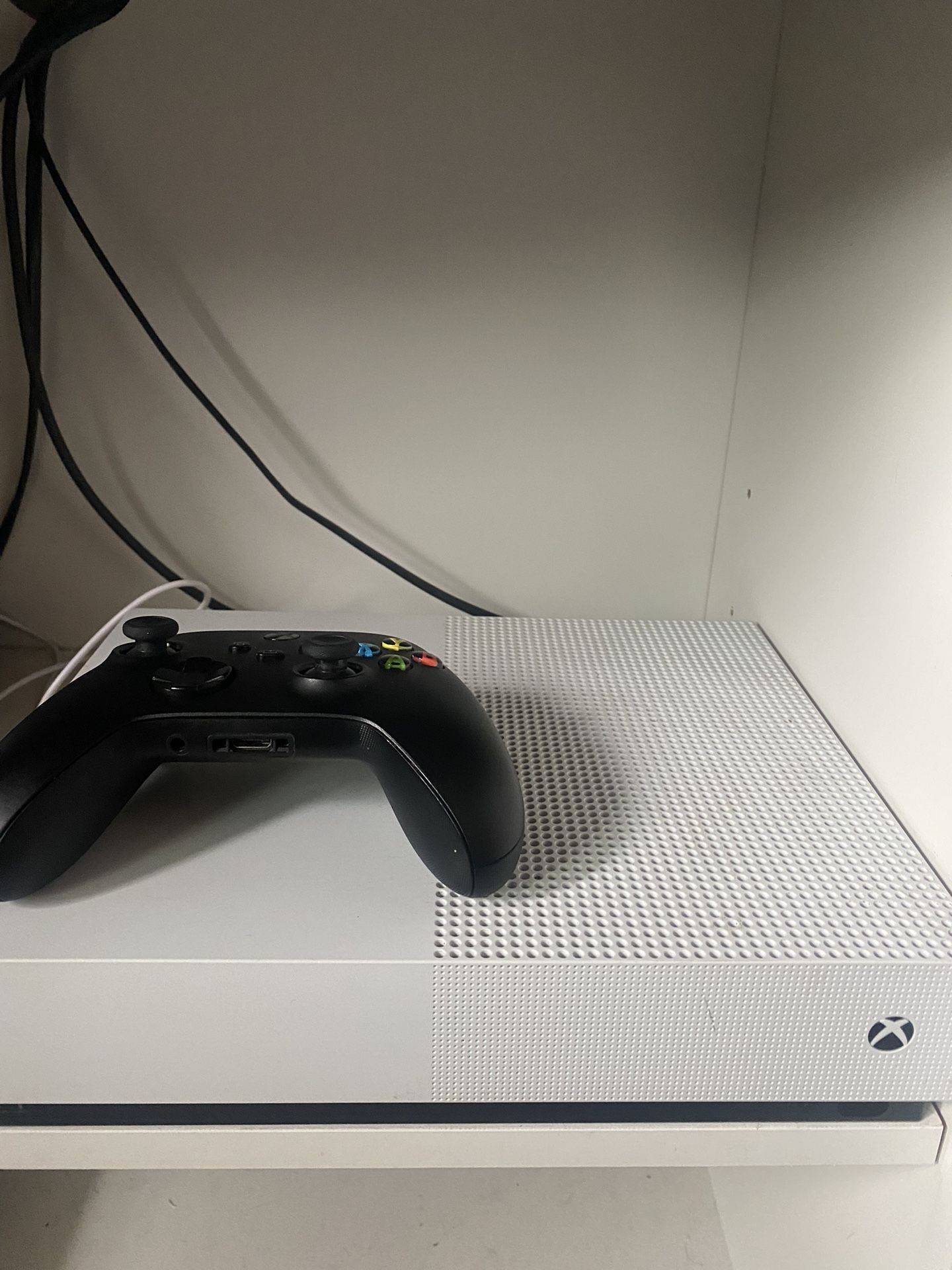 Xbox One S Digital