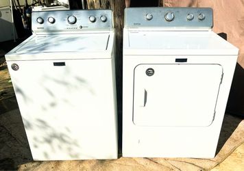 MAYTAG WASHER & DRYER SET