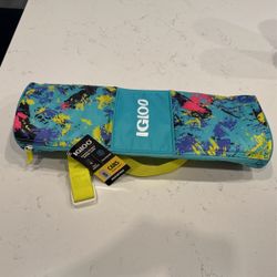 New Igloo Seaside Double Barrel 8 can Sling Soft Sided Cooler 