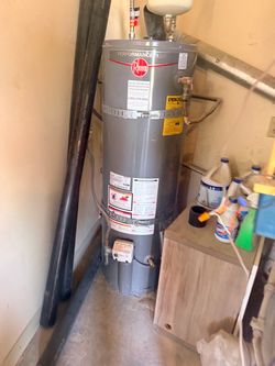 Rheem performance plus Working water heater