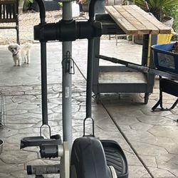 PRO FORM ELIPTICAL MACHINE