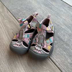 Keen Shoes