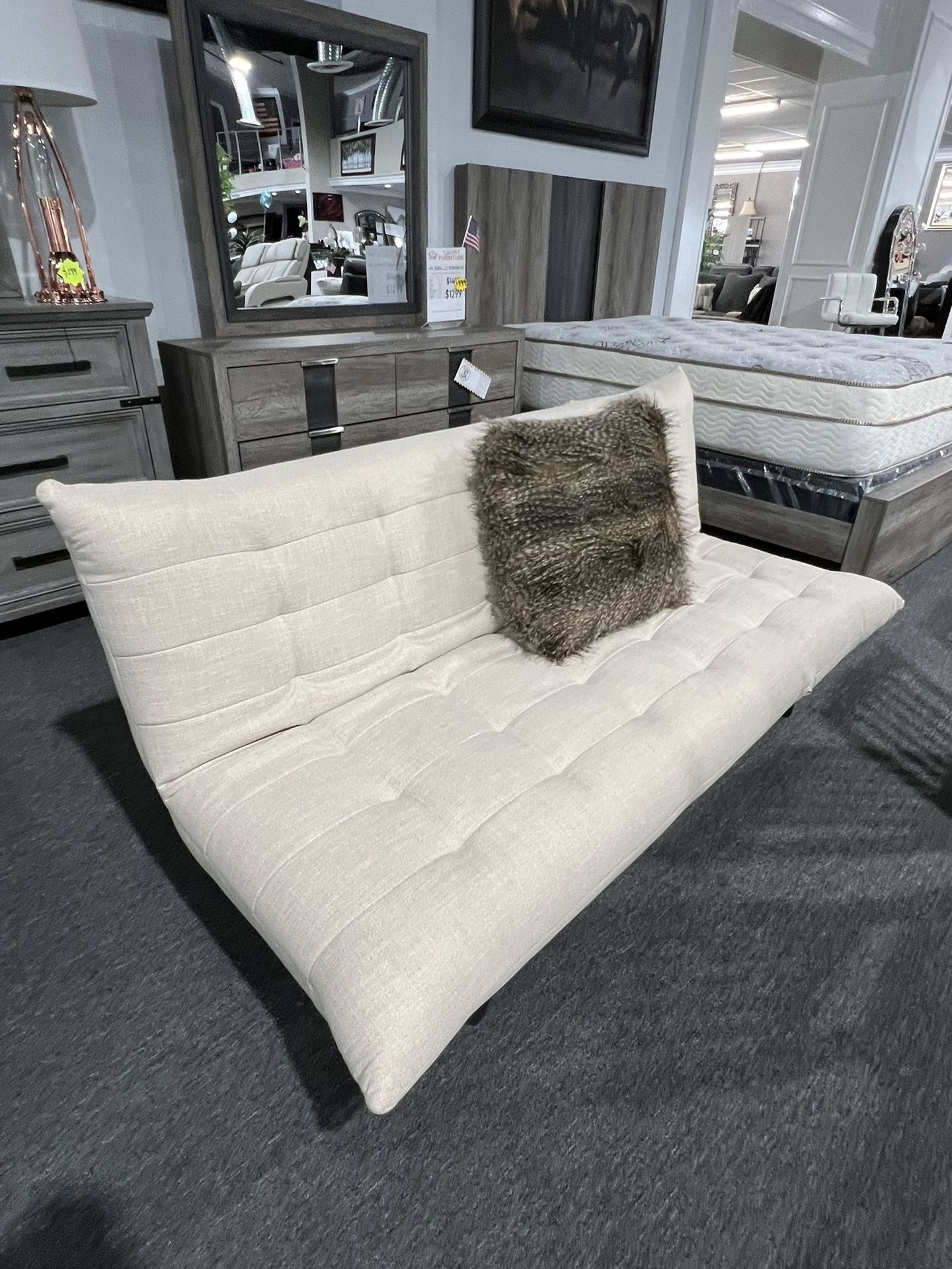 Futon 🎉🎉🎉