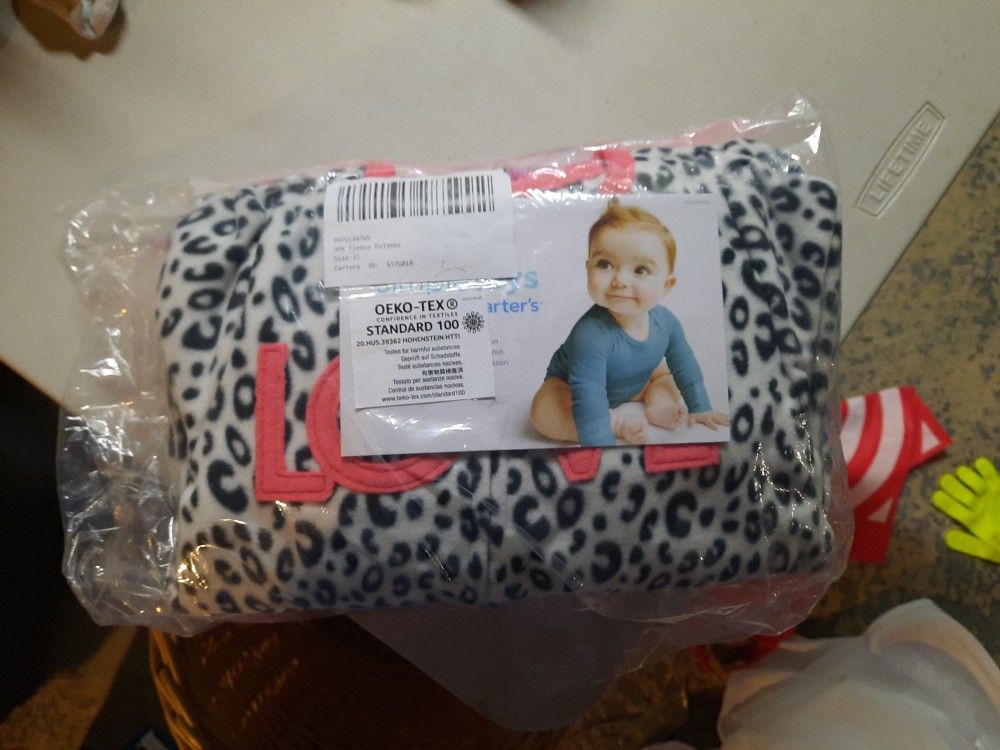 Carters 2t Pajamas (3 Pairs)