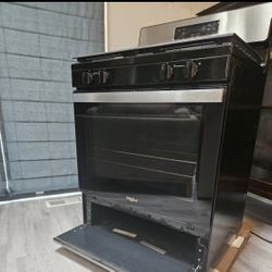 Whirlpool 5-burner gas range Stove Year 2021 