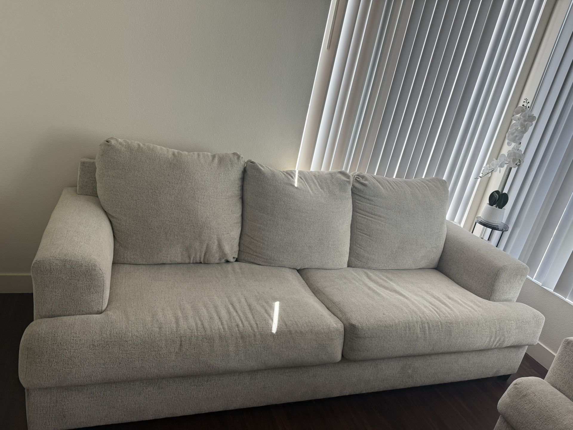 Sofa Set